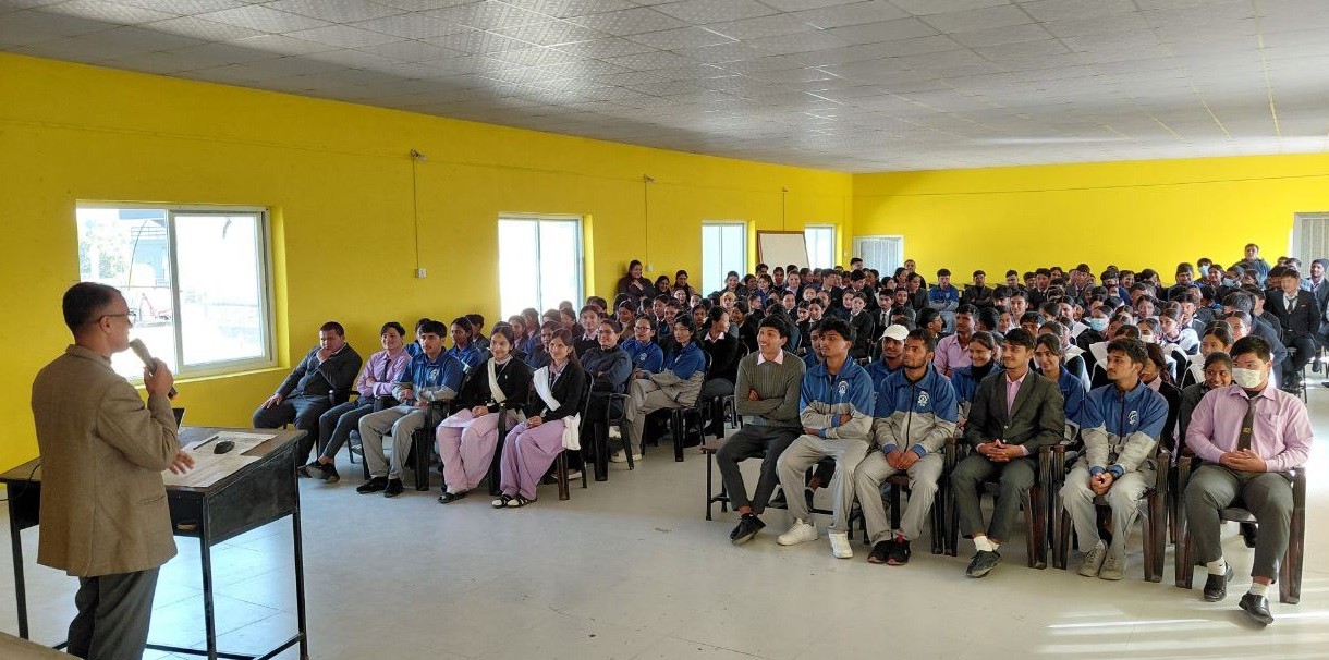 "संघर्ष, आशा र विश्वासले बनेको यो शिक्षालयले प्रत्येक विद्यार्थीलाई आत्मविश्वास, सीप र उज्यालो भविष्यतर्फ हात थामेर अगाडि बढाउने शक्ति दिनेछ ।" डा. टेकनारायण पौडेल,  निर्देशक,  गण्डकी बहुप्राविधिक शिक्षालय |