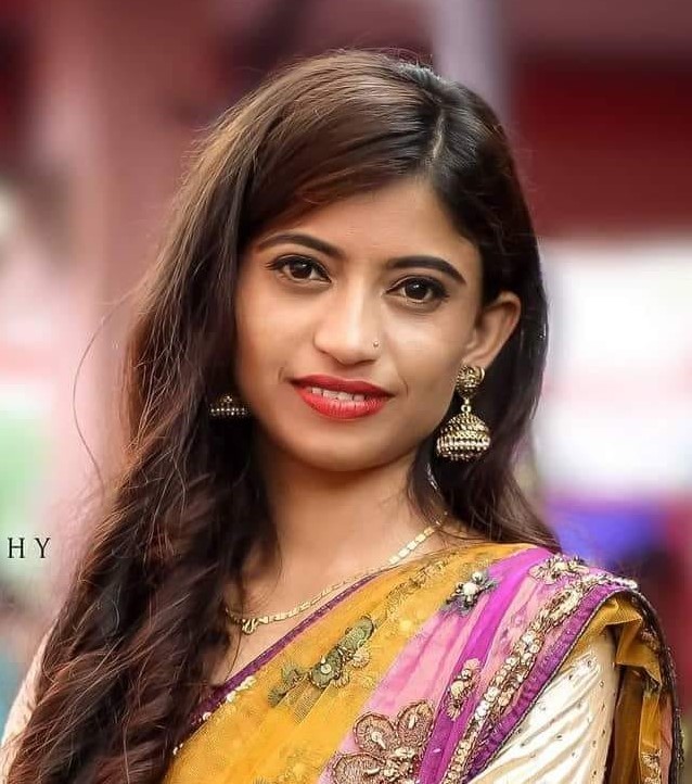 सुनिता अधिकारी